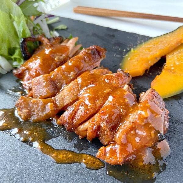 鳥取のフルーツソースチキンステーキ 柿1パック - やきとりの串惣